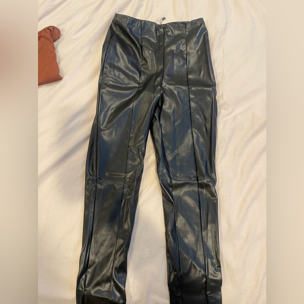 Nastygal size 8 leather pants